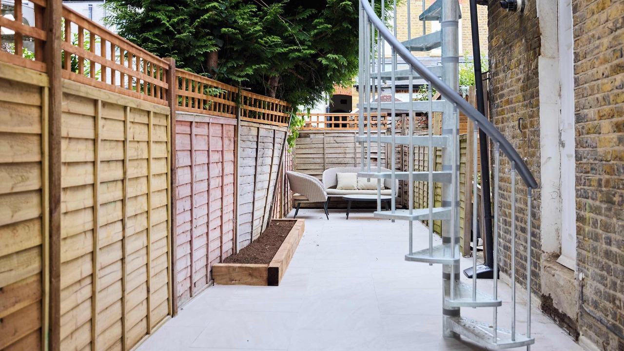 Photo of Outdoor in Earlsfield