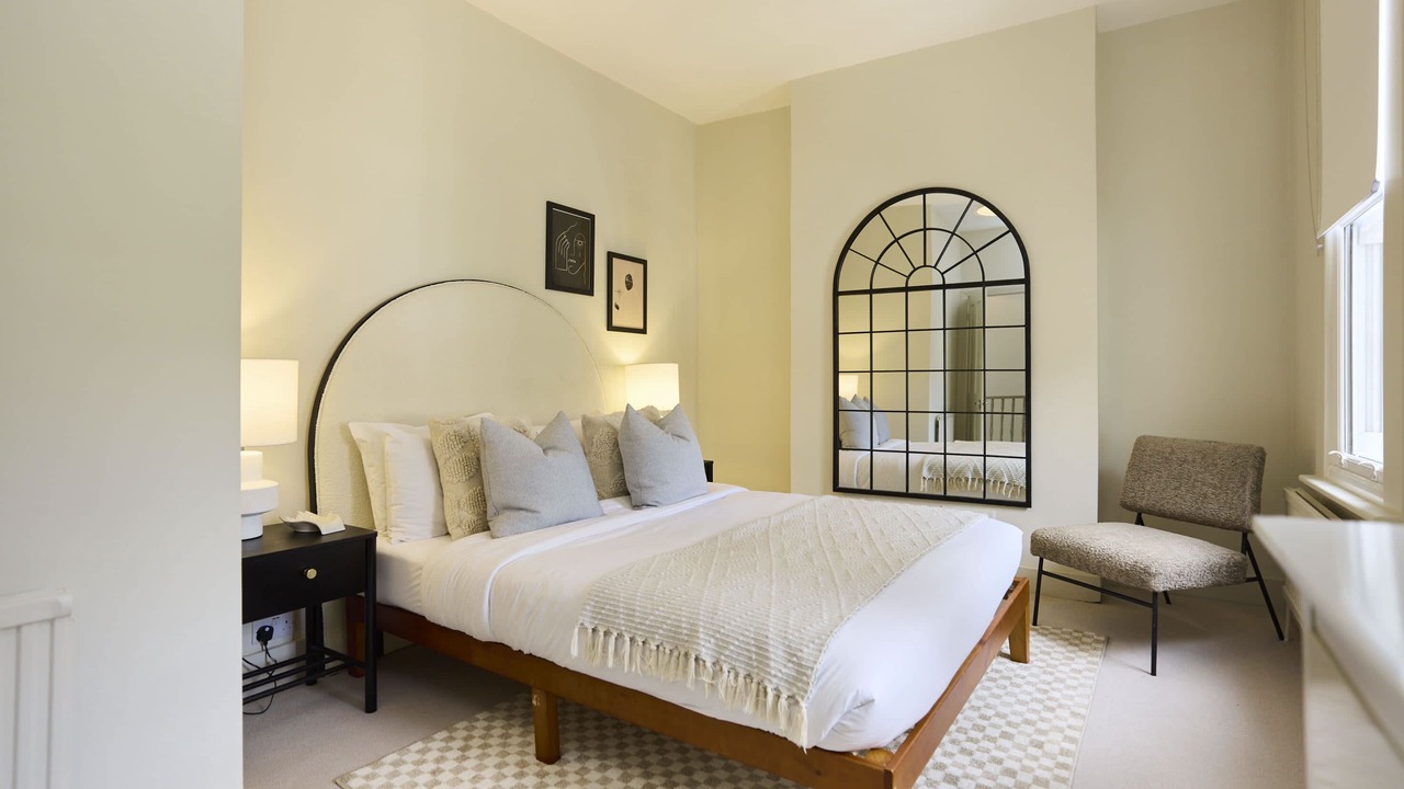 Photo of Bedroom in Earlsfield