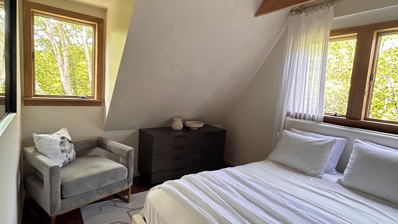 Photo of Bedroom in Harwich Center