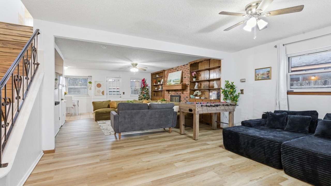 Photo of Livingroom in Norman
