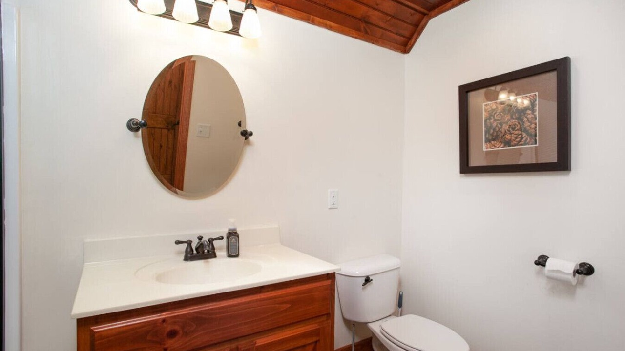 Photo of Bathroom in Dandridge