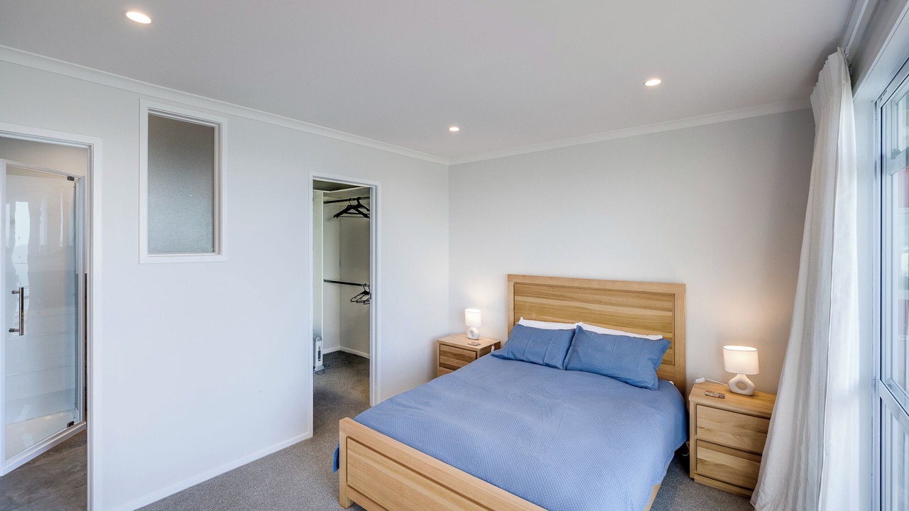 Photo of Bedroom in Bluff Hill