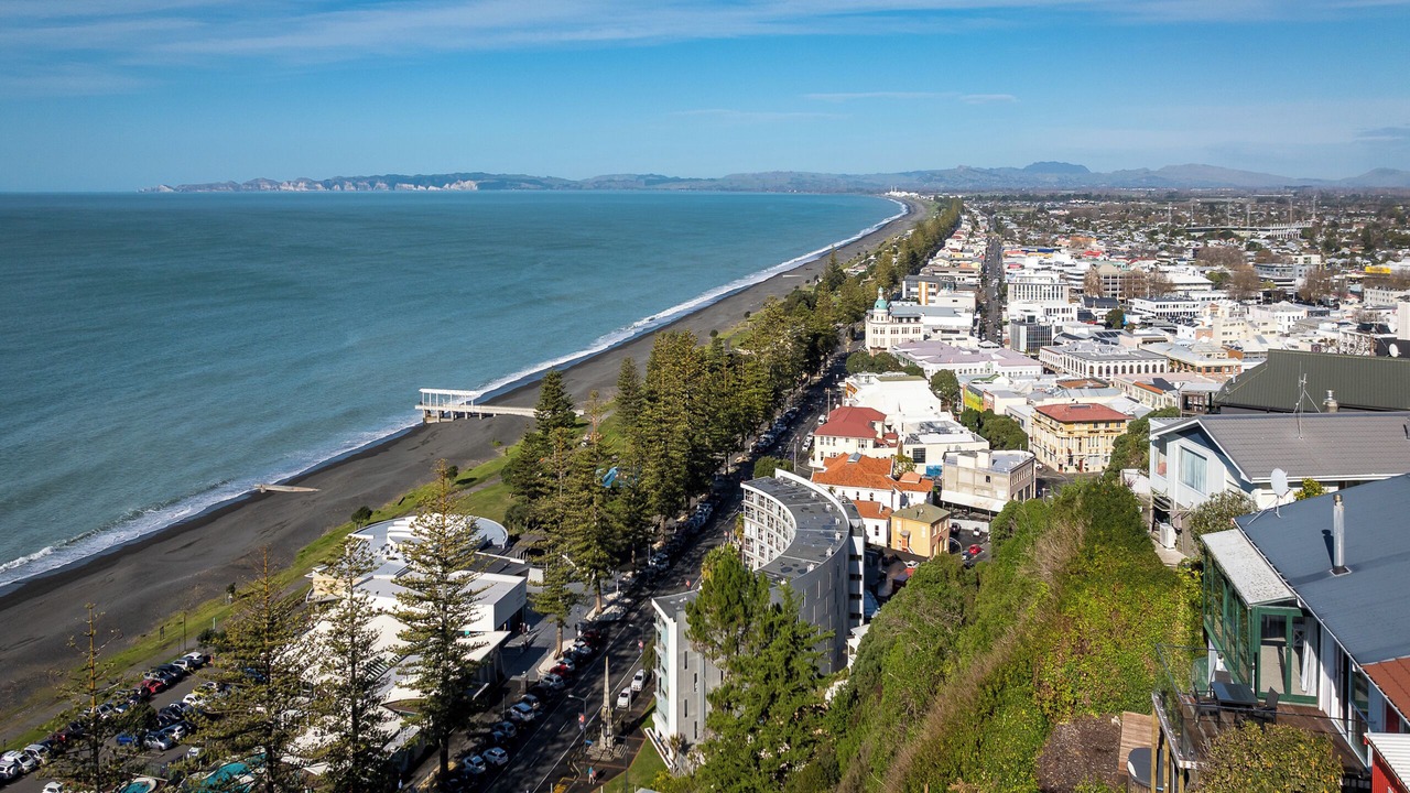 Photo of Outdoor in Bluff Hill