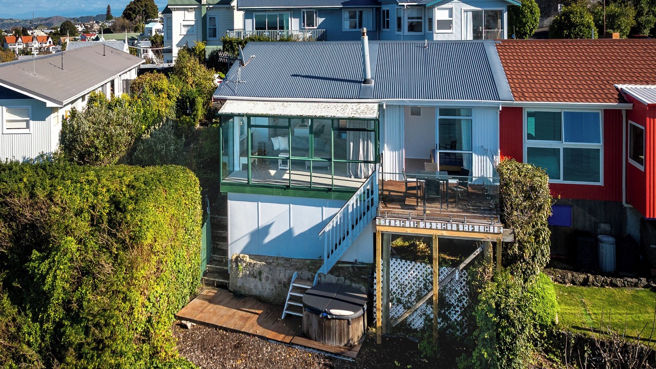 Photo of Outdoor in Bluff Hill