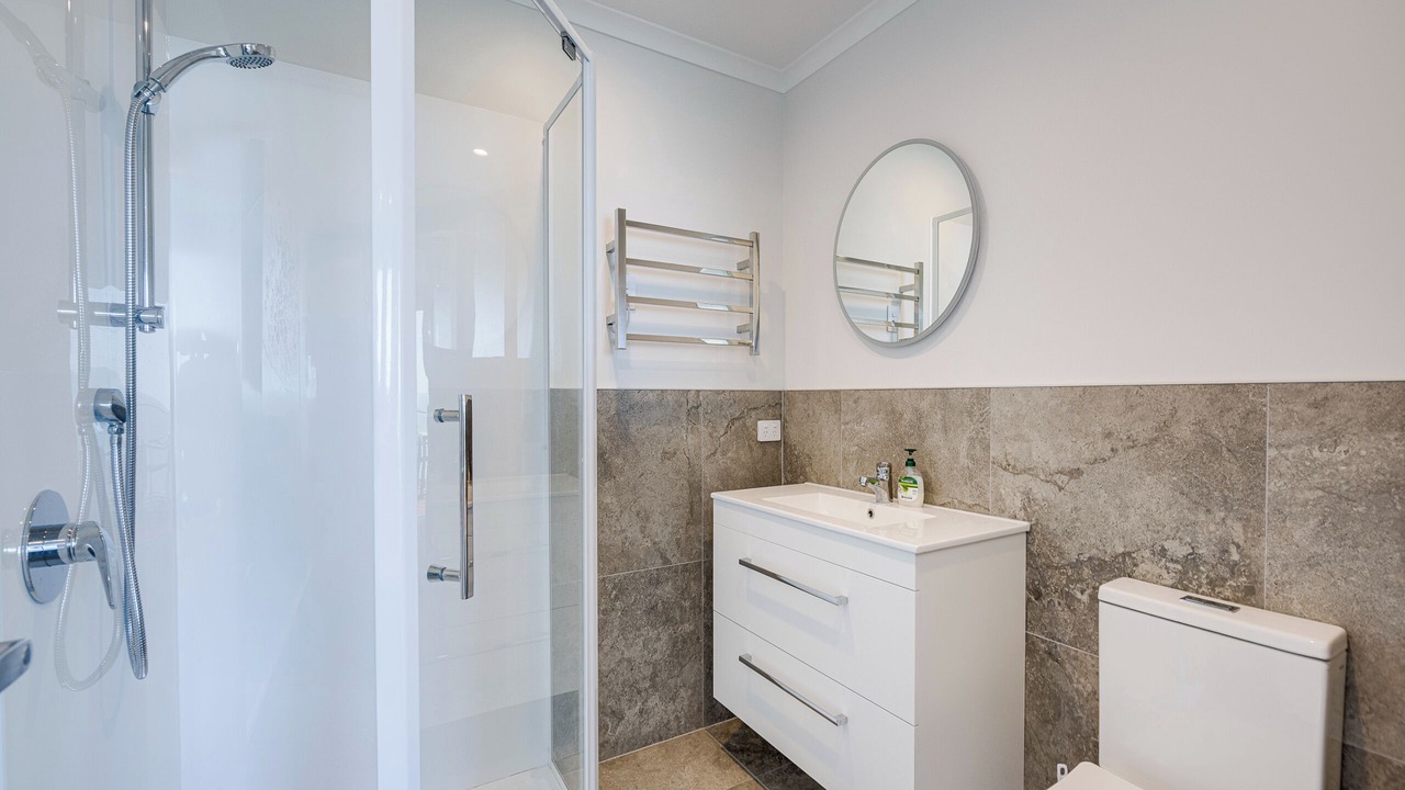 Photo of Bathroom in Bluff Hill