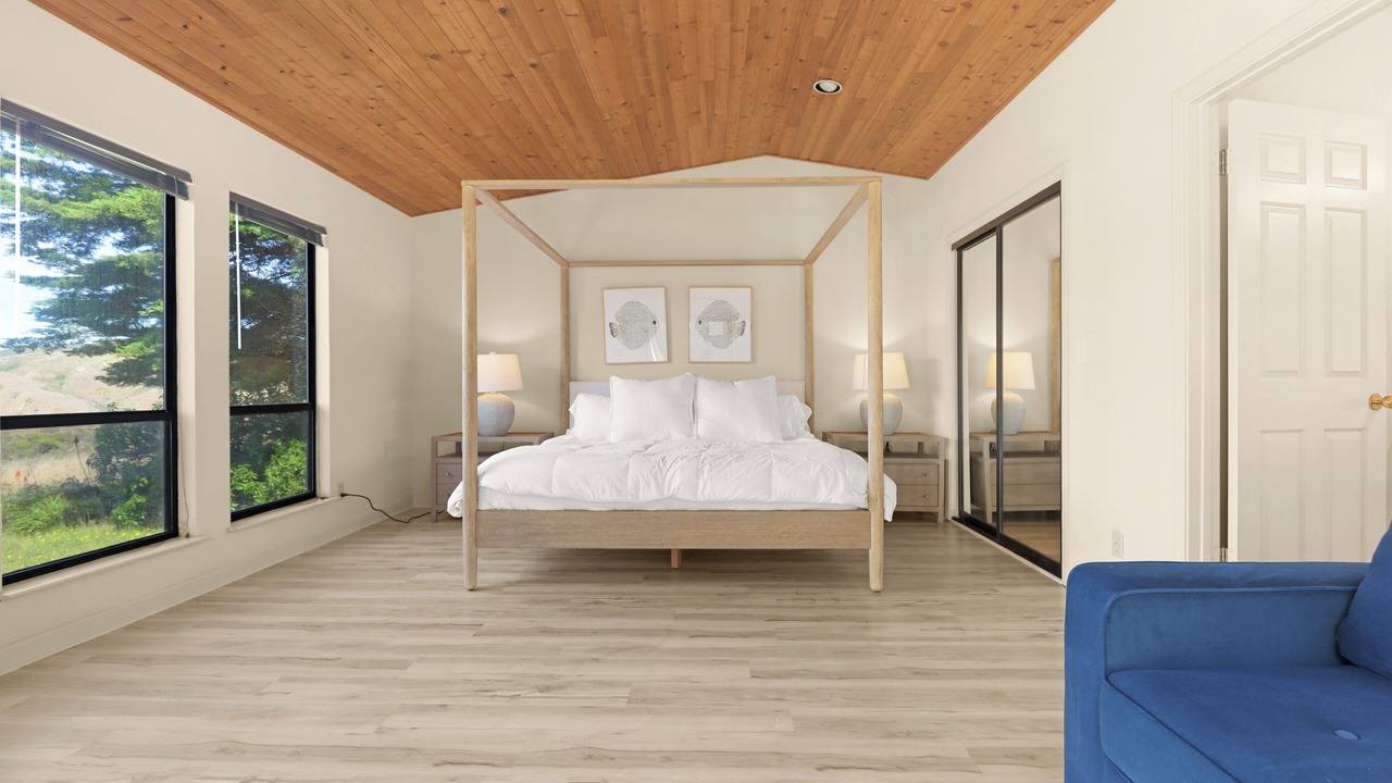 Photo of Bedroom in Bodega Bay