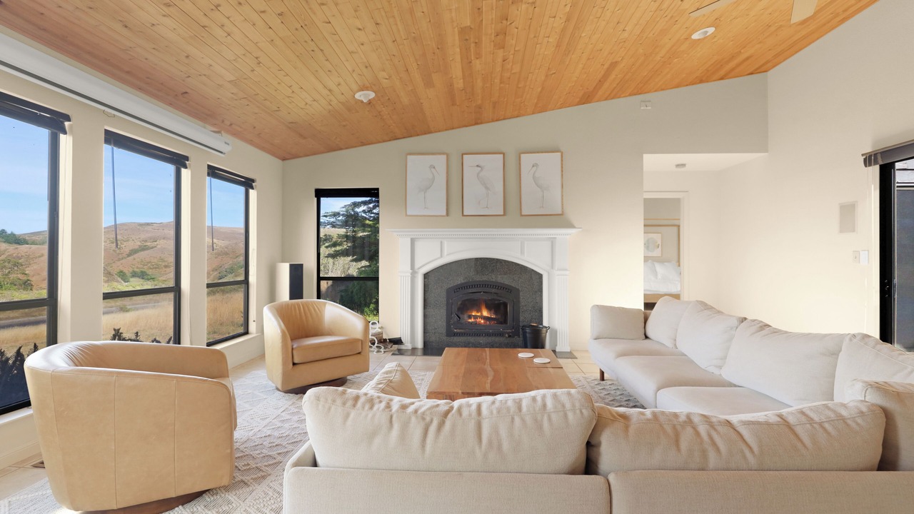 Photo of Livingroom in Bodega Bay