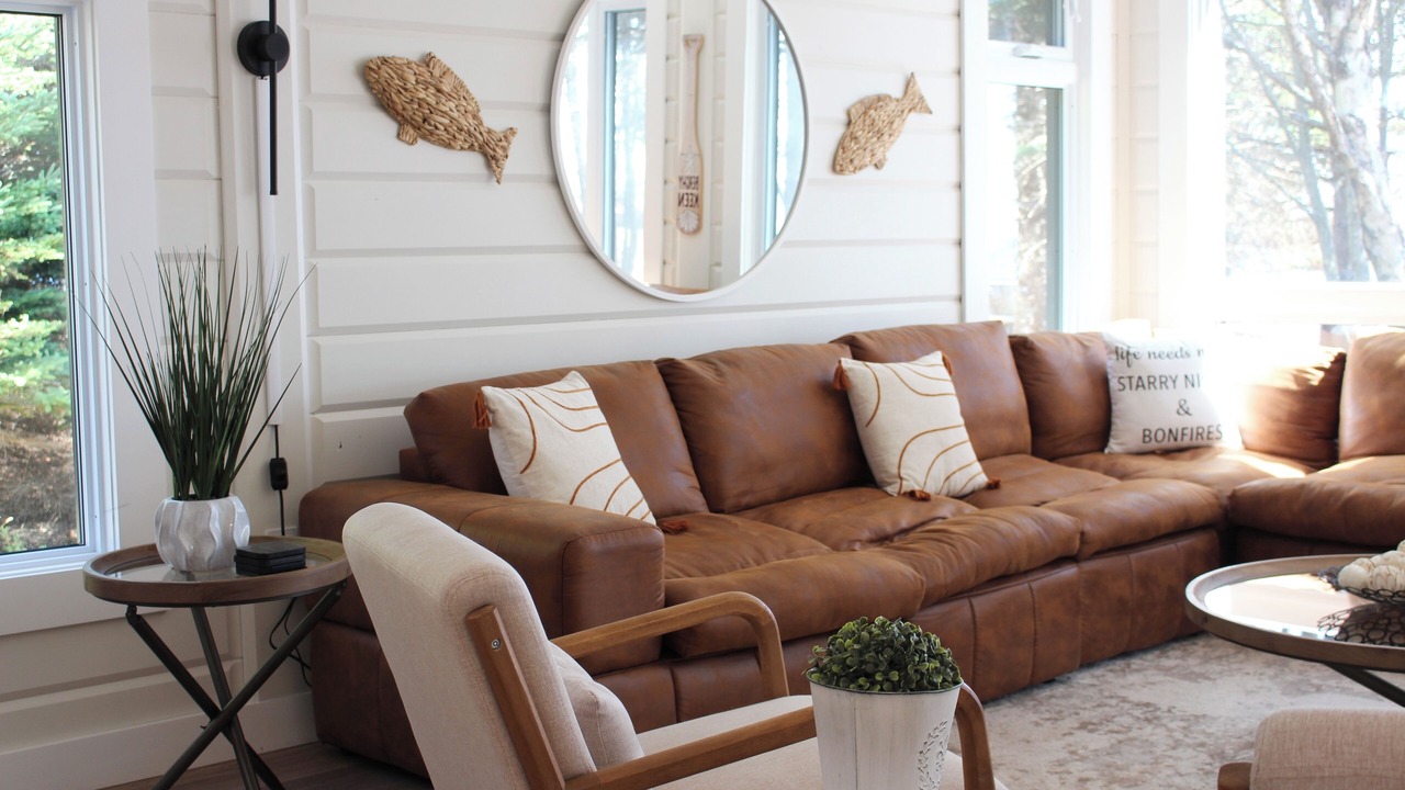 Photo of Livingroom in Charlotte's Shore