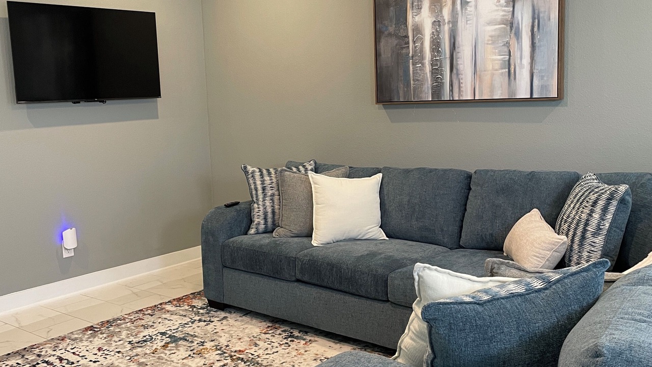 Photo of Livingroom in Northside