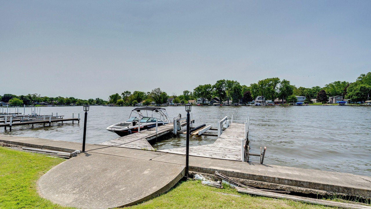 Photo of Others in McHenry