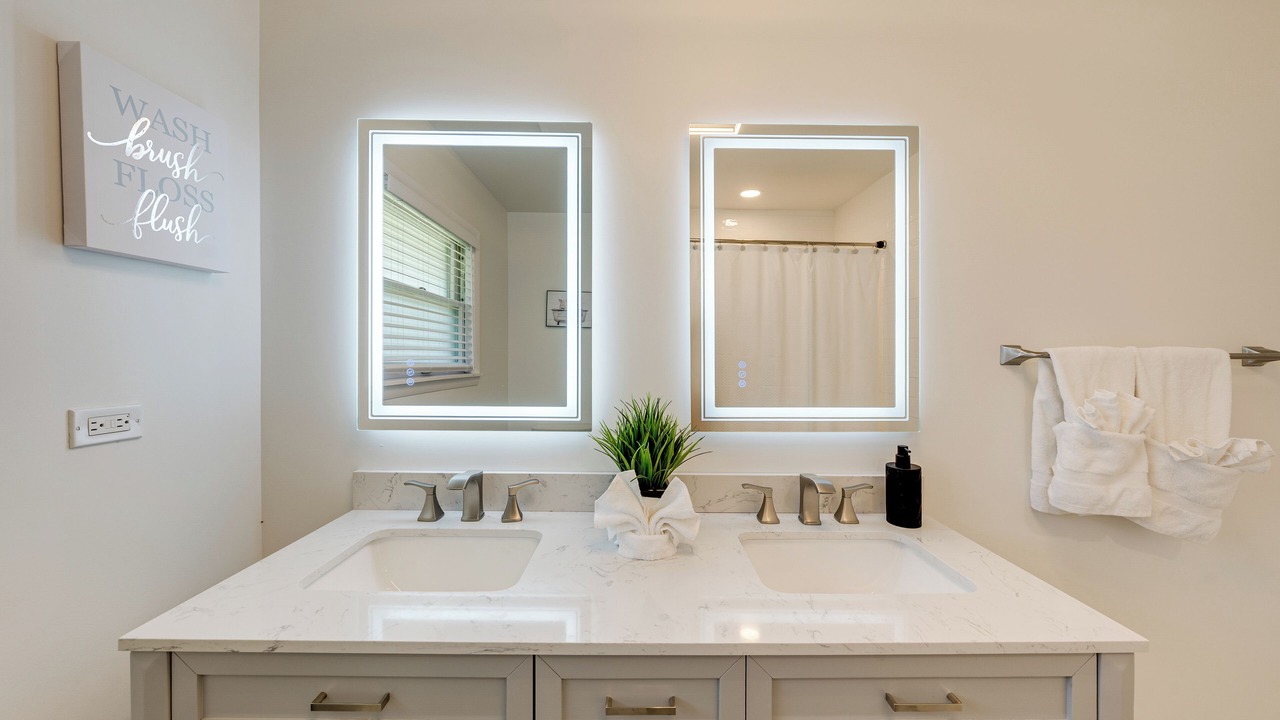 Photo of Bathroom in McHenry