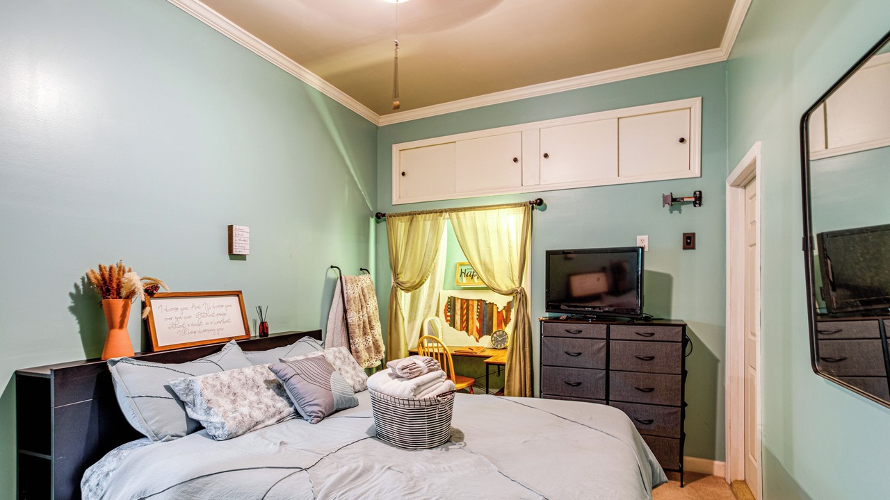 Photo of Bedroom in Orangeburg County