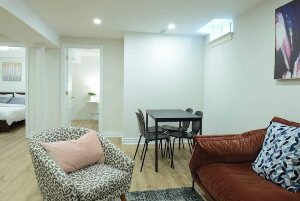 Photo of Livingroom in Richmond Hill