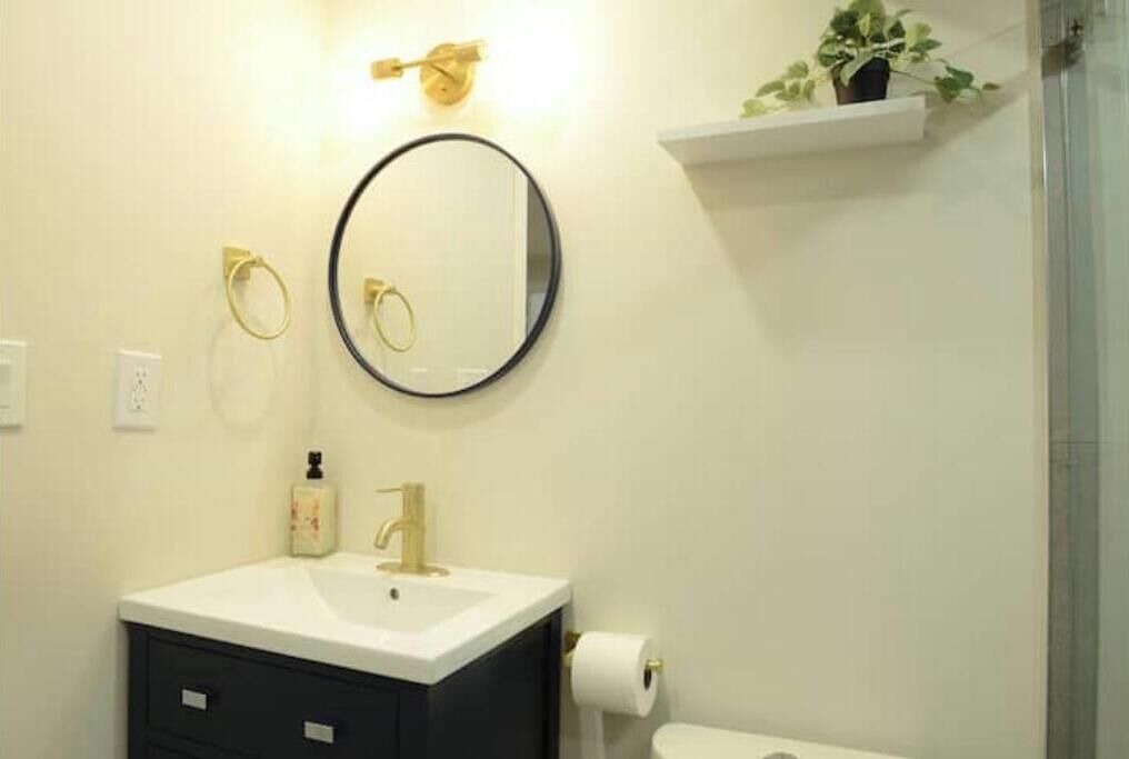 Photo of Bathroom in Richmond Hill
