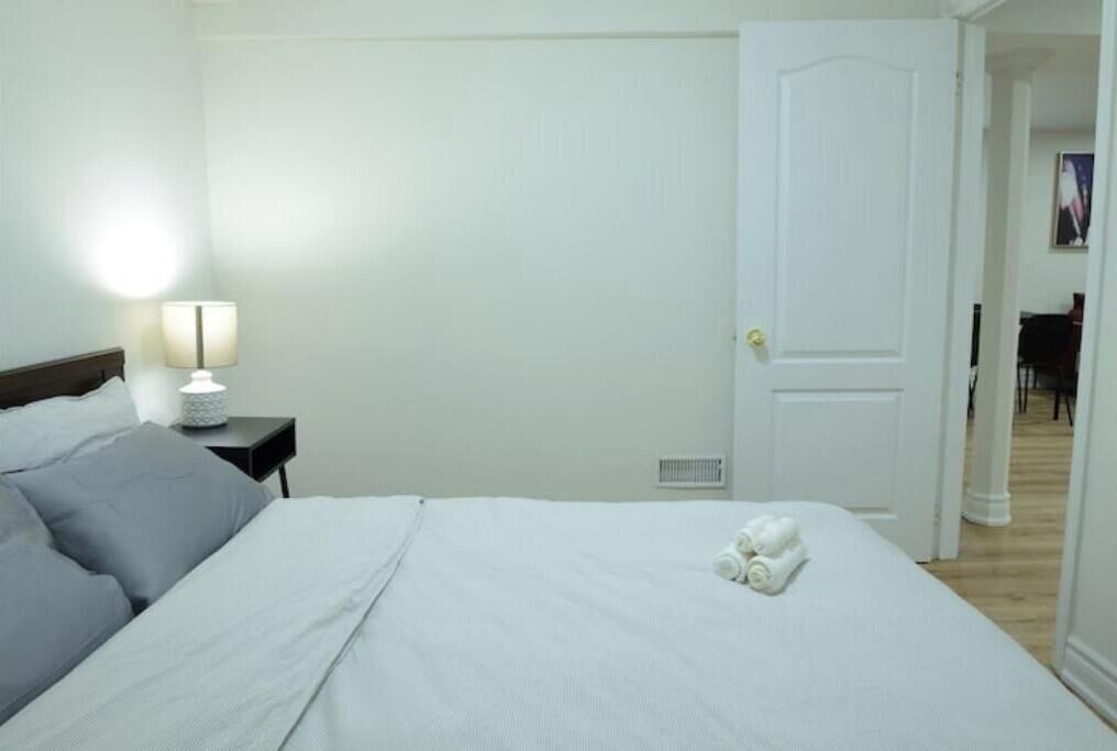 Photo of Bedroom in Richmond Hill