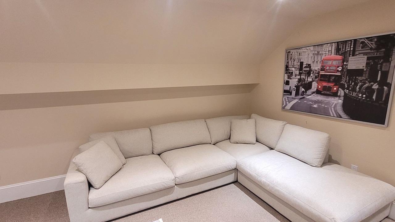 Photo of Livingroom in Orillia
