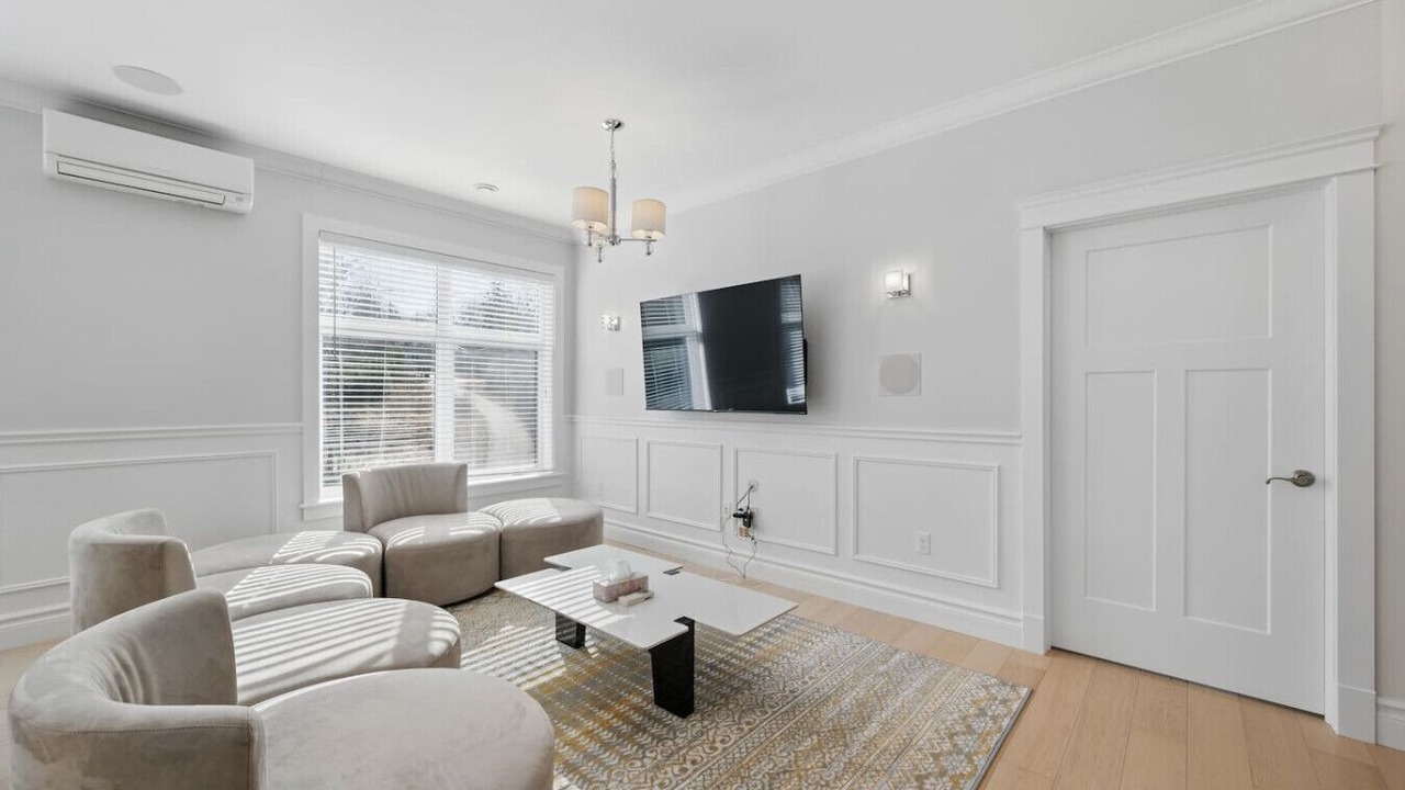 Photo of Livingroom in Hammonds Plains