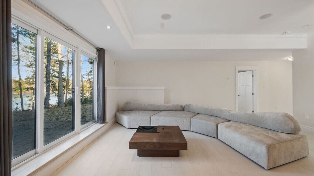 Photo of Livingroom in Hammonds Plains