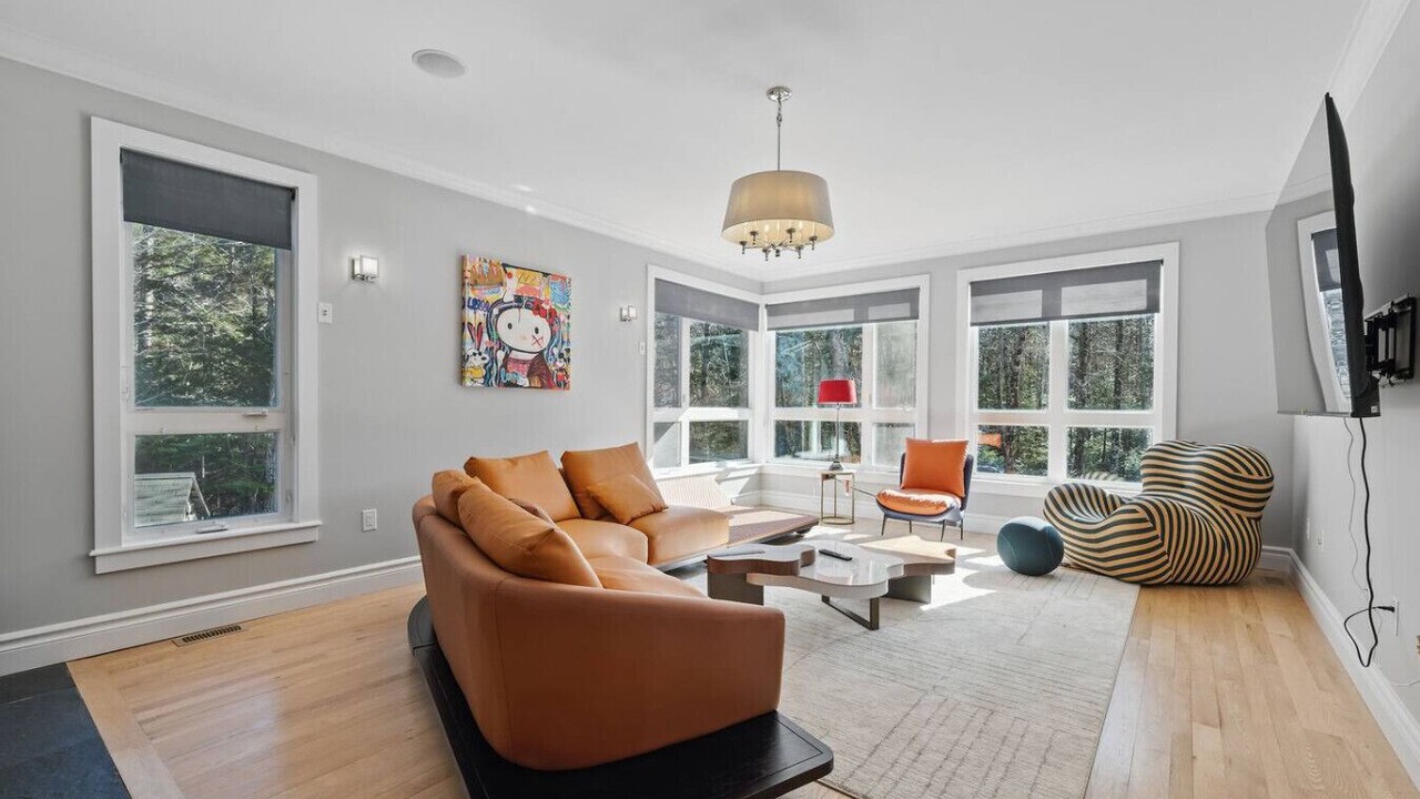 Photo of Livingroom in Hammonds Plains