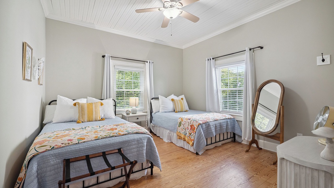 Photo of Bedroom in Hickory