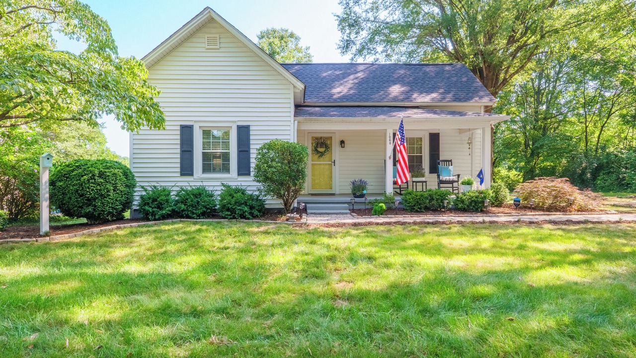 Photo of Outdoor in Hickory