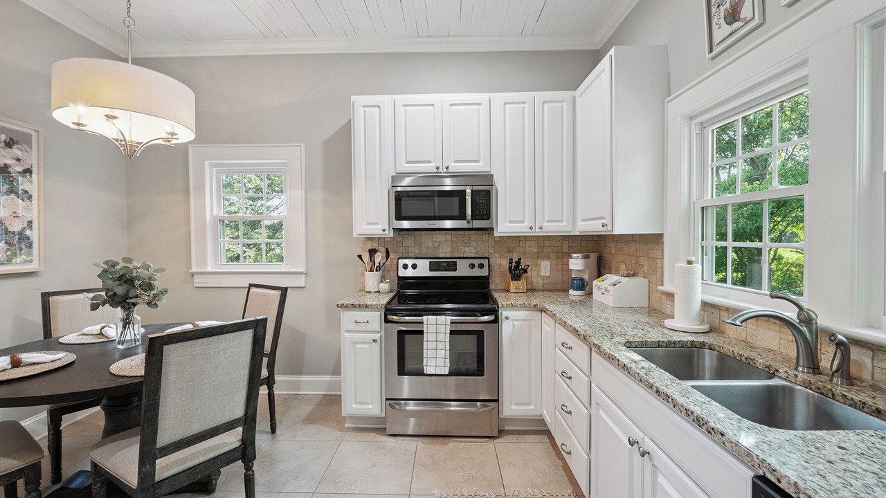 Photo of Kitchen in Hickory