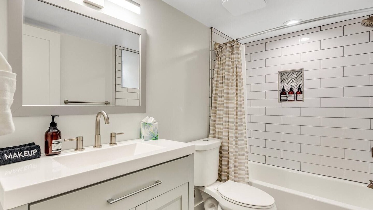 Photo of Bathroom in Sloan Lake
