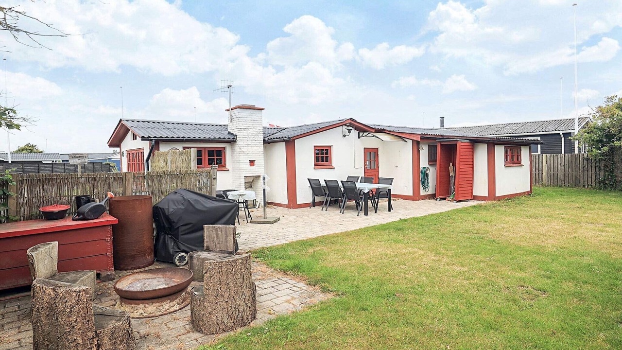 Photo of Outdoor in Logstor