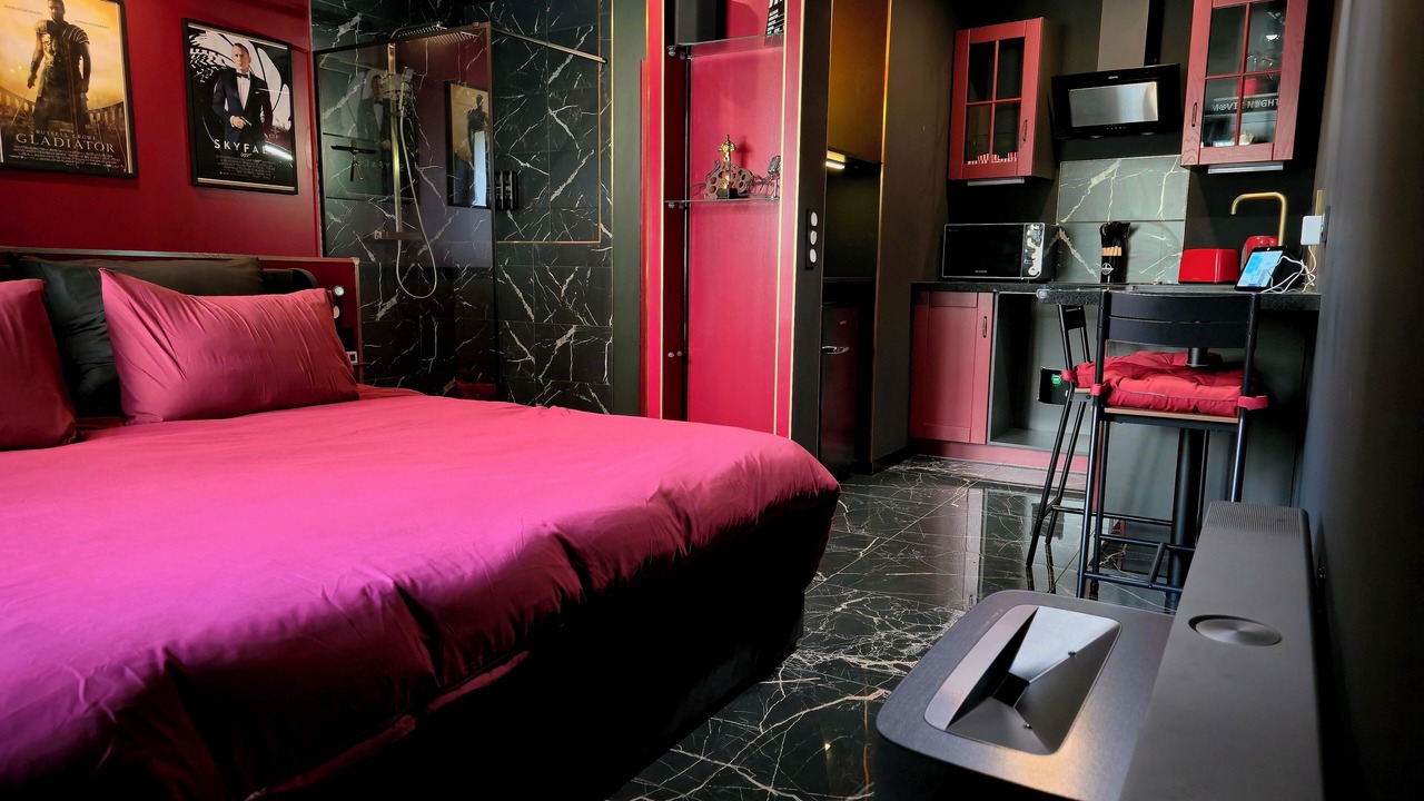 Photo of Bedroom in Anatole France
