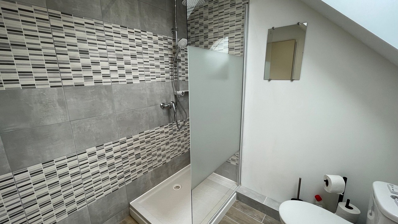 Photo of Bathroom in Saint-Jean-de-Vaux