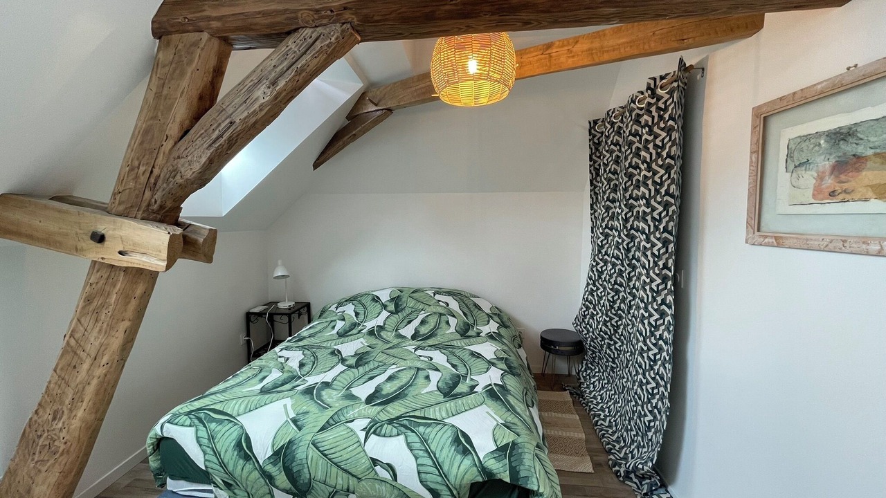 Photo of Bedroom in Saint-Jean-de-Vaux