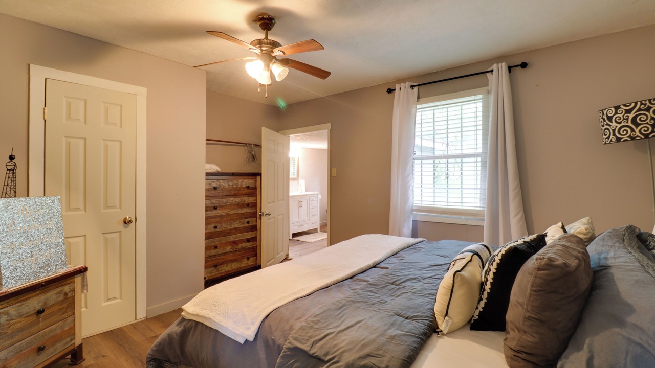 Photo of Bedroom in Terry