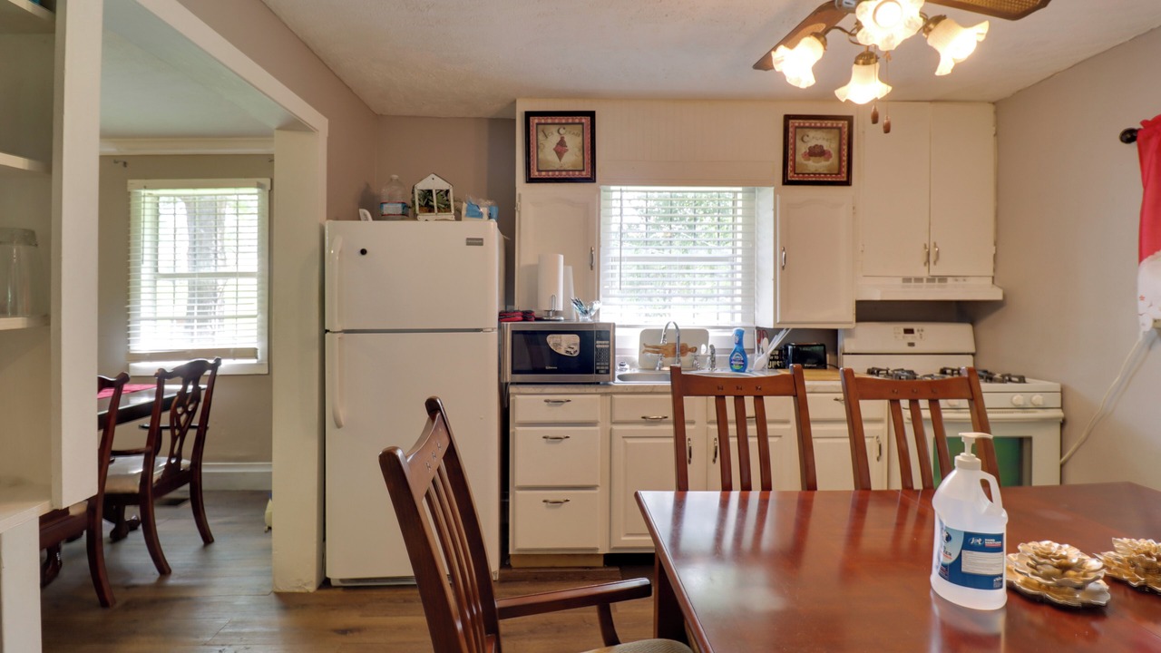 Photo of Kitchen in Terry