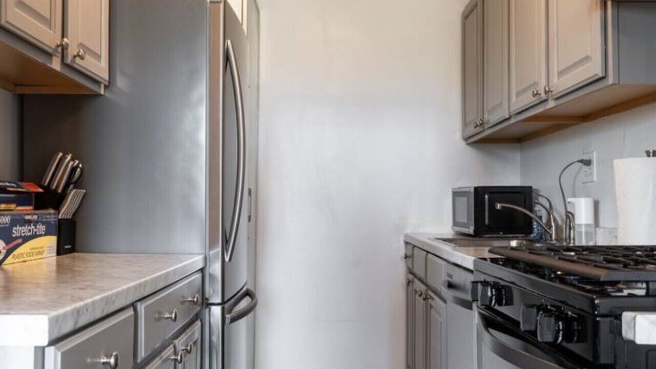 Photo of Kitchen in Pentagon City