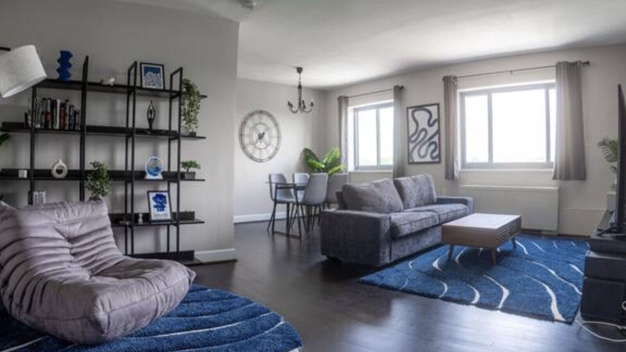 Photo of Livingroom in Pentagon City