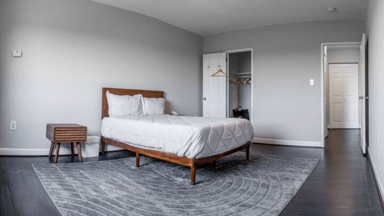 Photo of Bedroom in Pentagon City