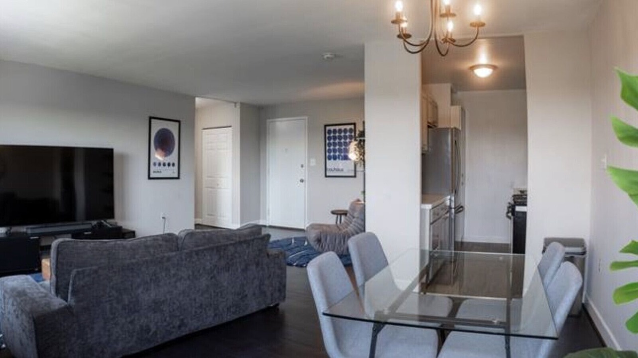 Photo of Livingroom in Pentagon City