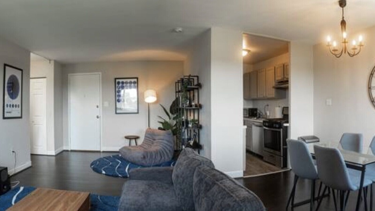 Photo of Livingroom in Pentagon City