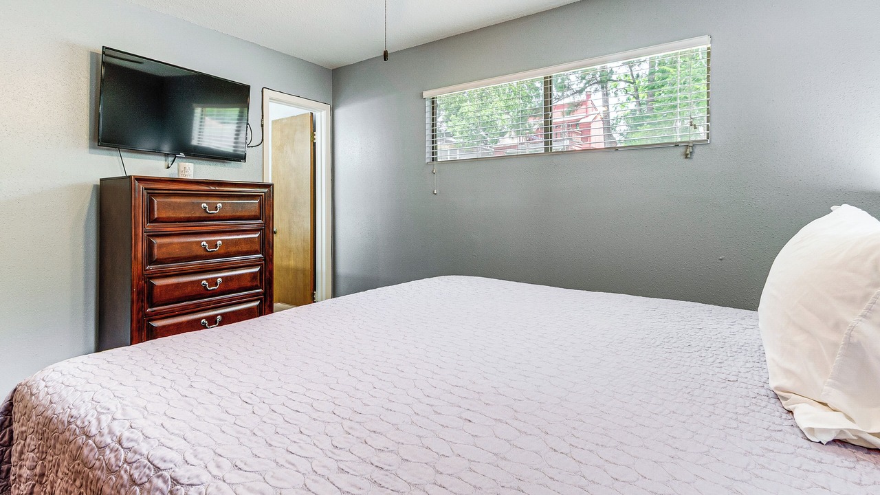 Photo of Bedroom in Cape Royale