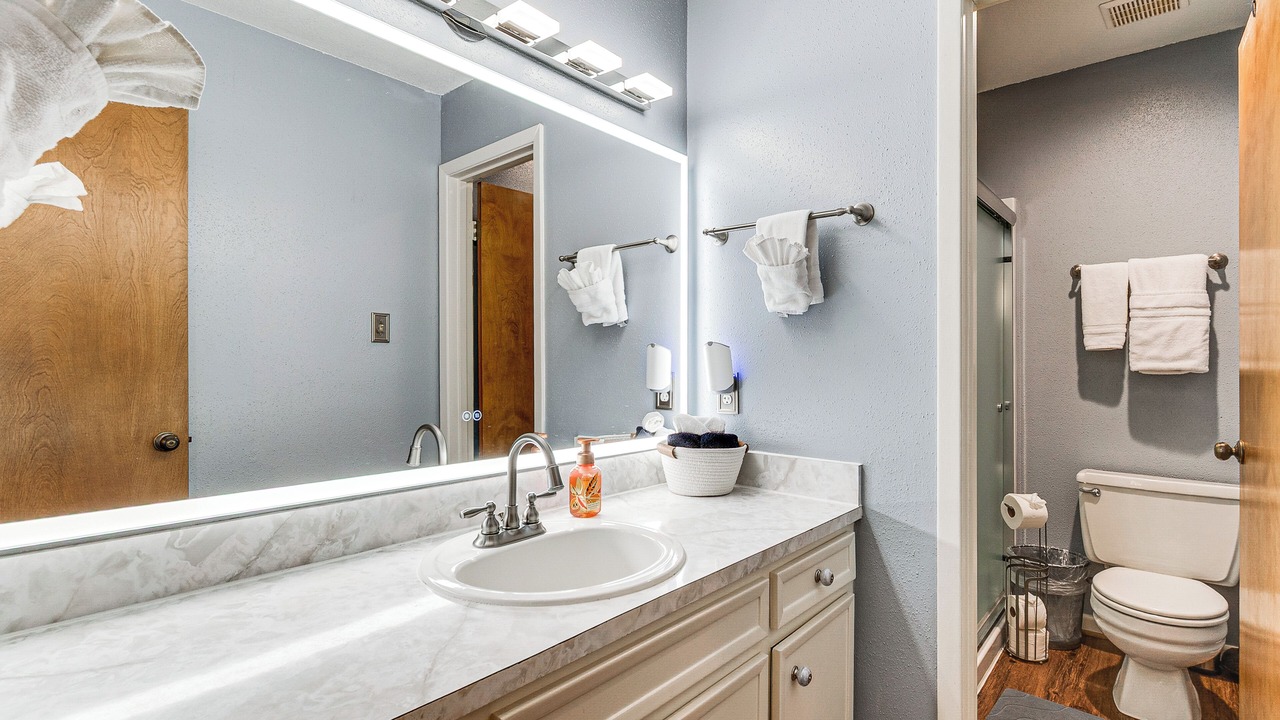 Photo of Bathroom in Cape Royale