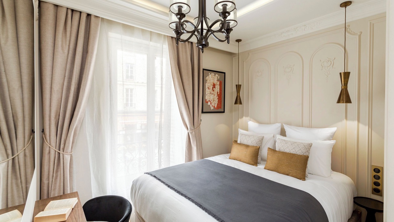 Photo of Bedroom in Arts-et-Metiers