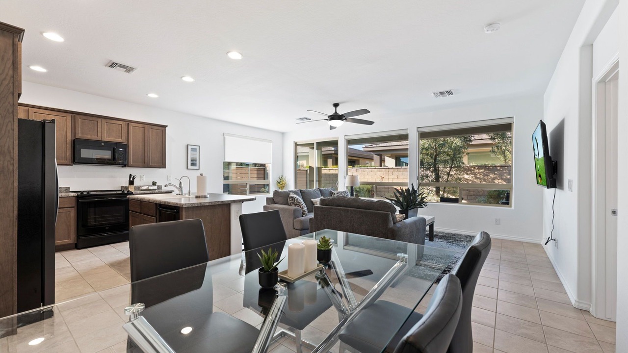 Photo of Livingroom in San Tan Valley