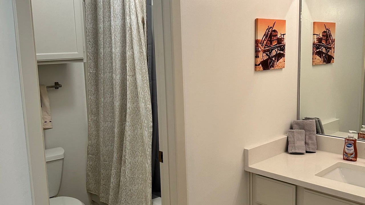 Photo of Bathroom in Tanglewood Forest