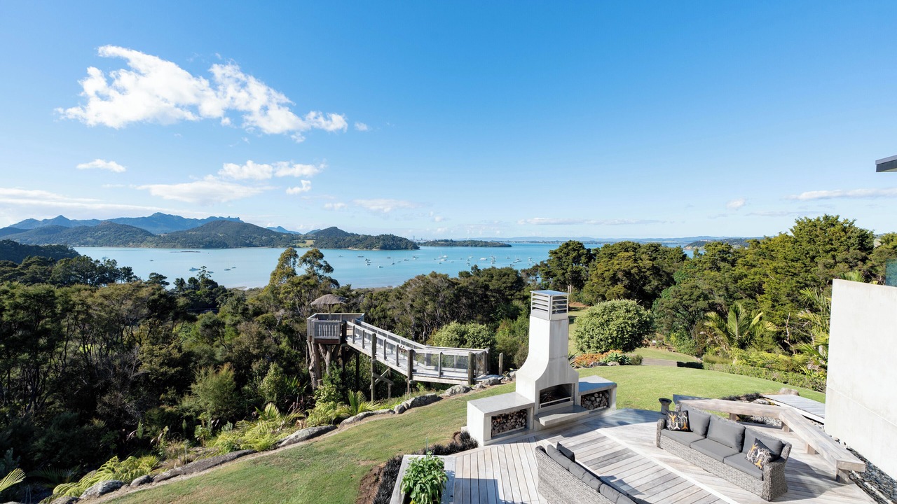 Photo of Patio Balcony in Parua Bay