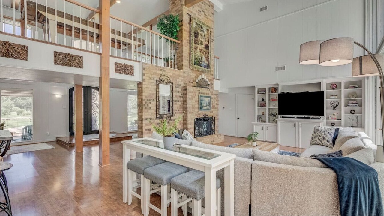 Photo of Livingroom in Panorama Village