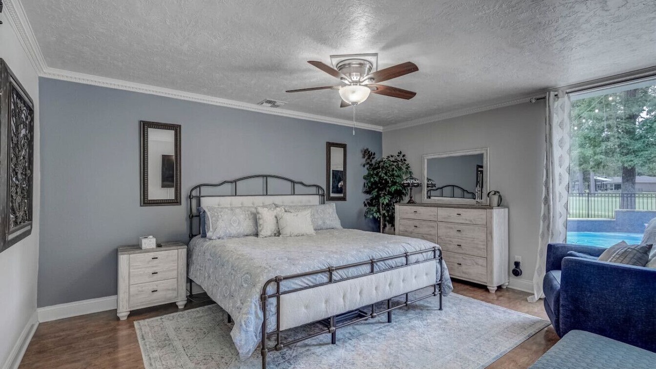 Photo of Bedroom in Panorama Village