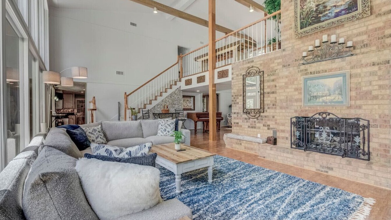 Photo of Livingroom in Panorama Village