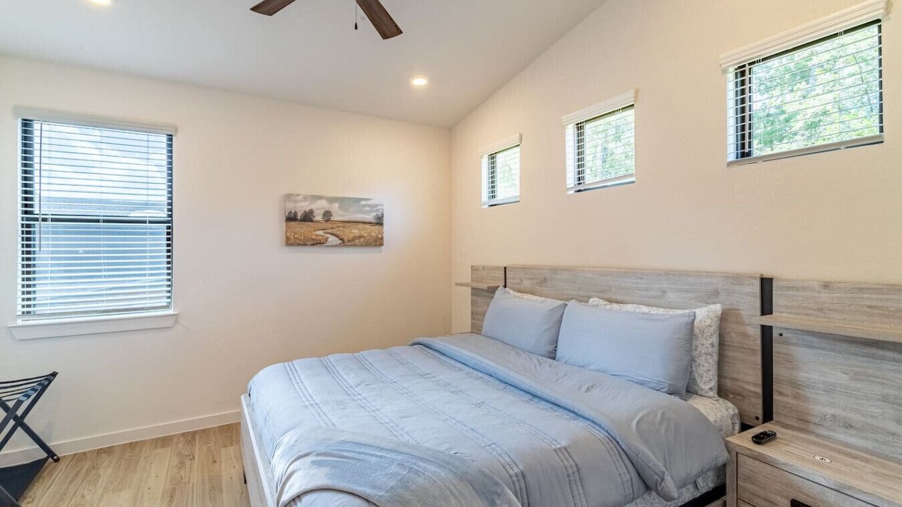 Photo of Bedroom in Roman Forest