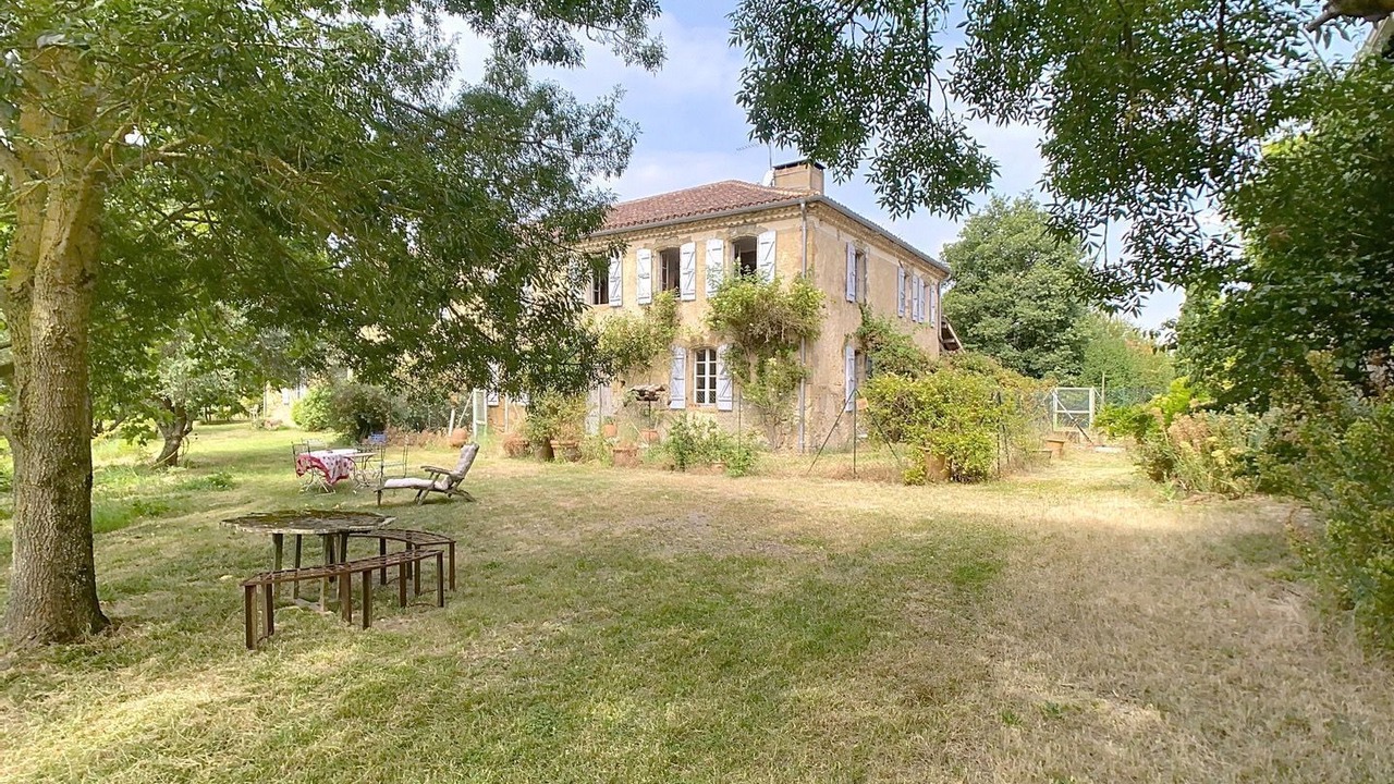 Photo of Outdoor in Lussan