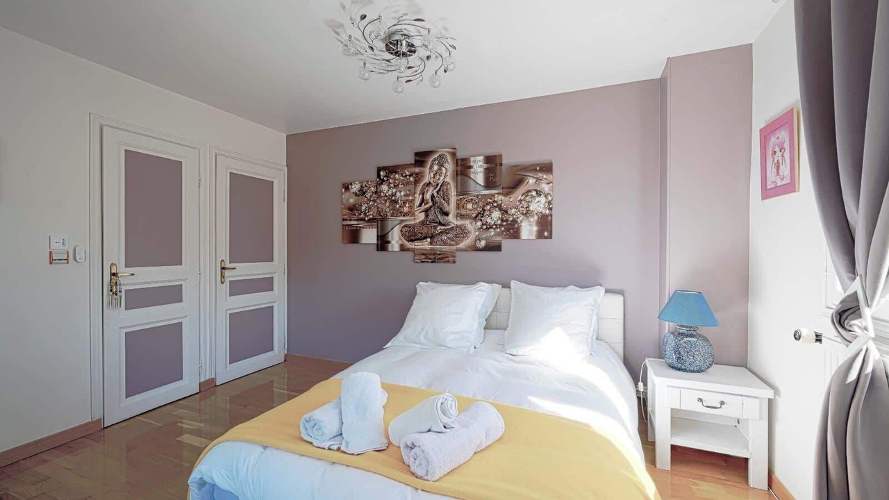 Photo of Bedroom in Medan